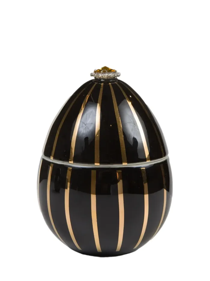 LADENAC: Scented candle in an egg-shaped form, black with golden stripes, 220 g